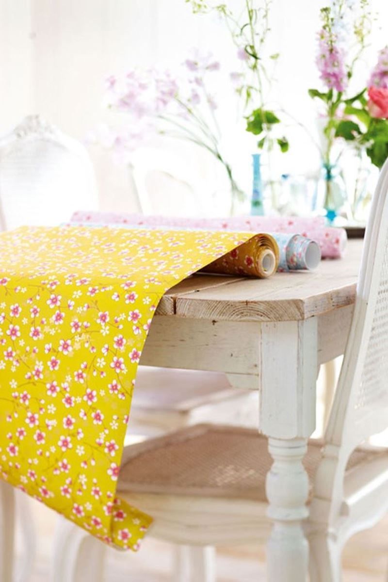 Pip Studio Cherry Blossom Vliesbehang Geel