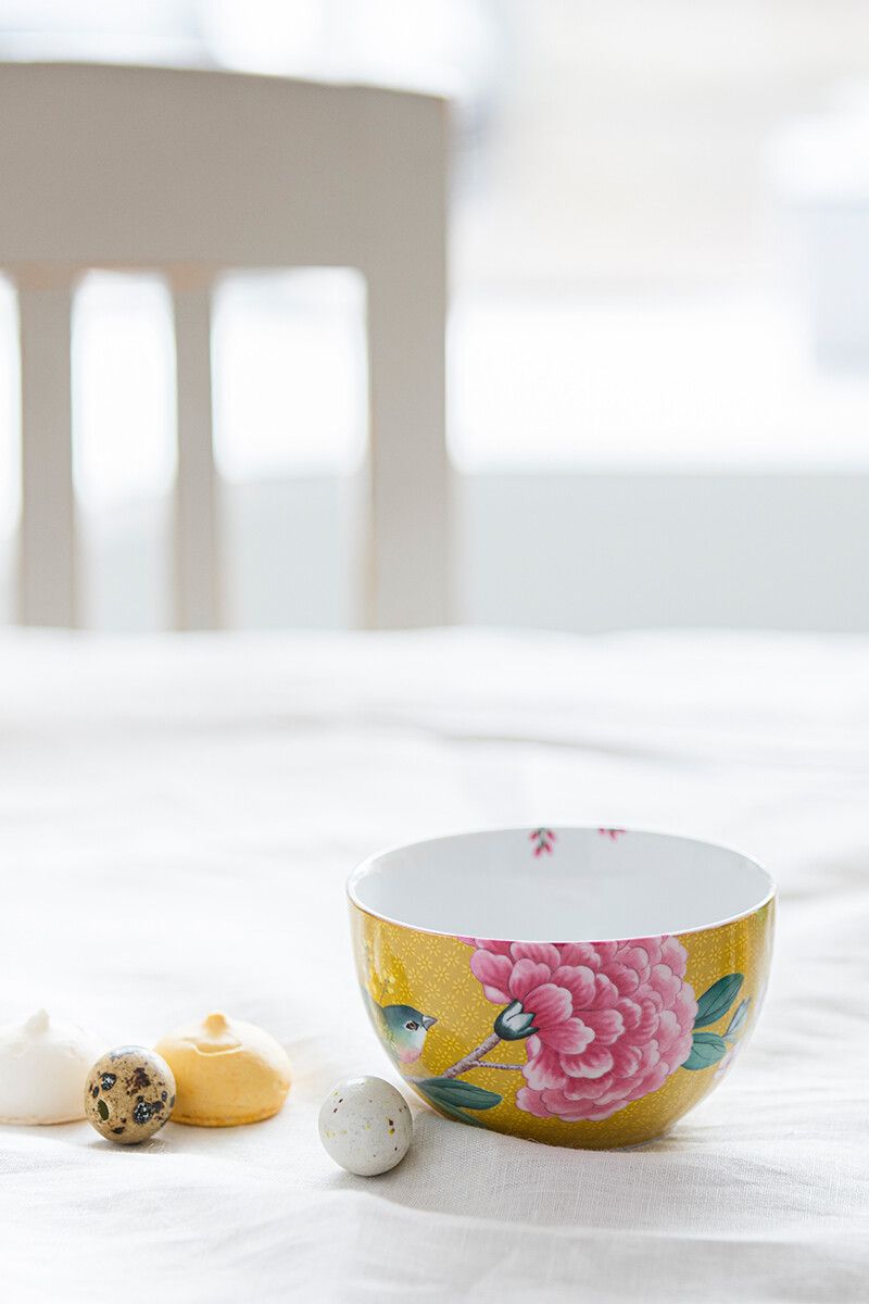 Blushing Birds Bowl Yellow 12 cm