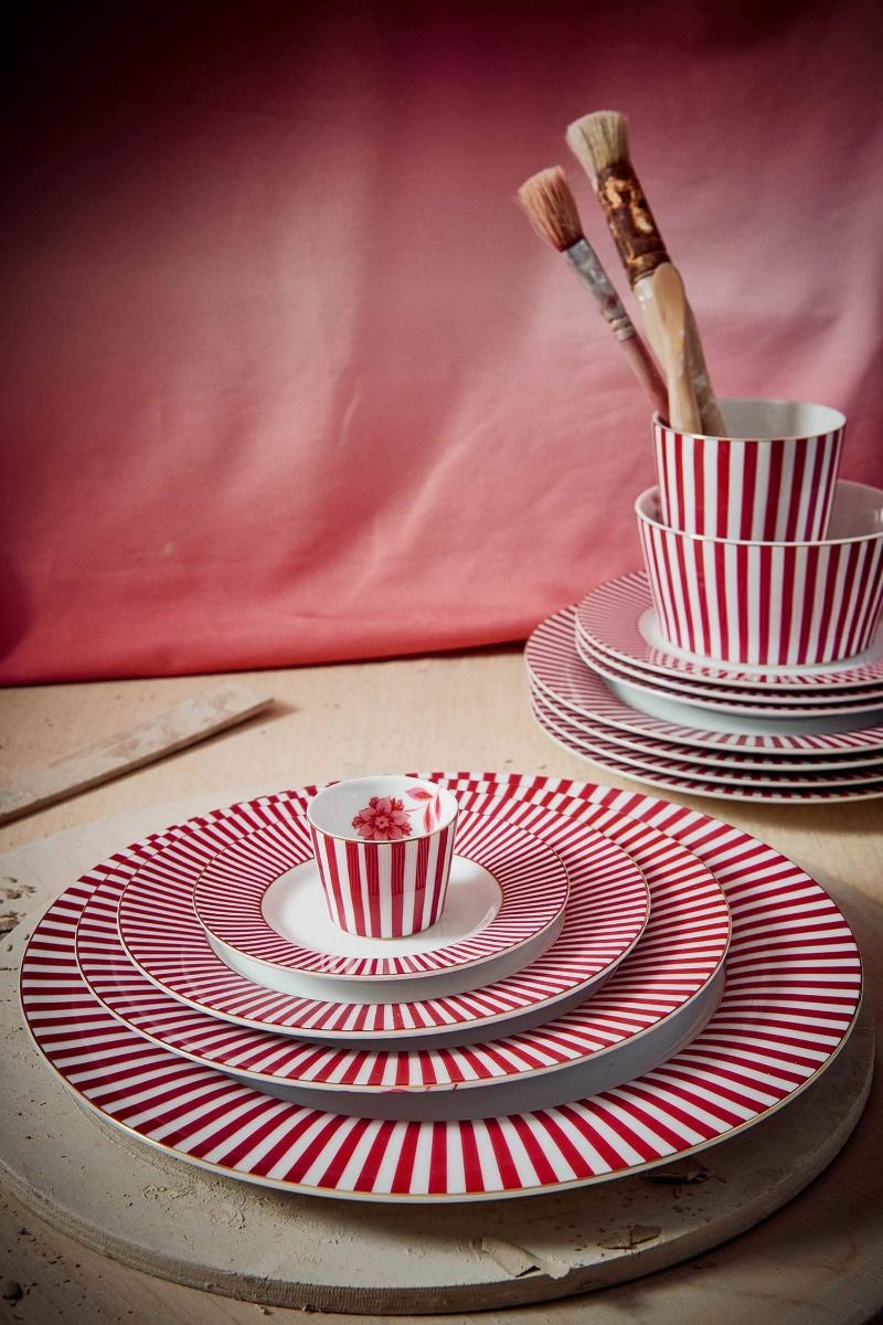 Royal Stripes Pastry Plate Dark Pink 17cm