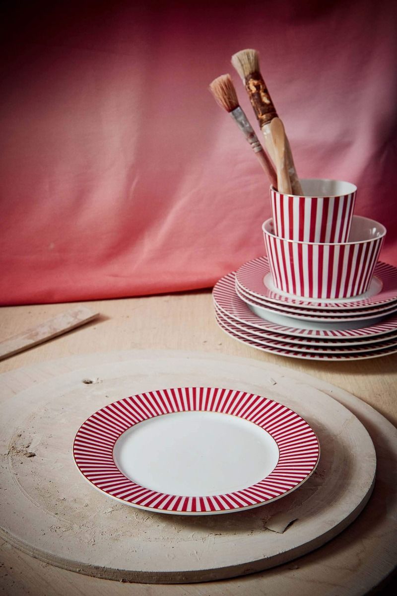 Royal Stripes Pastry Plate Dark Pink 17cm