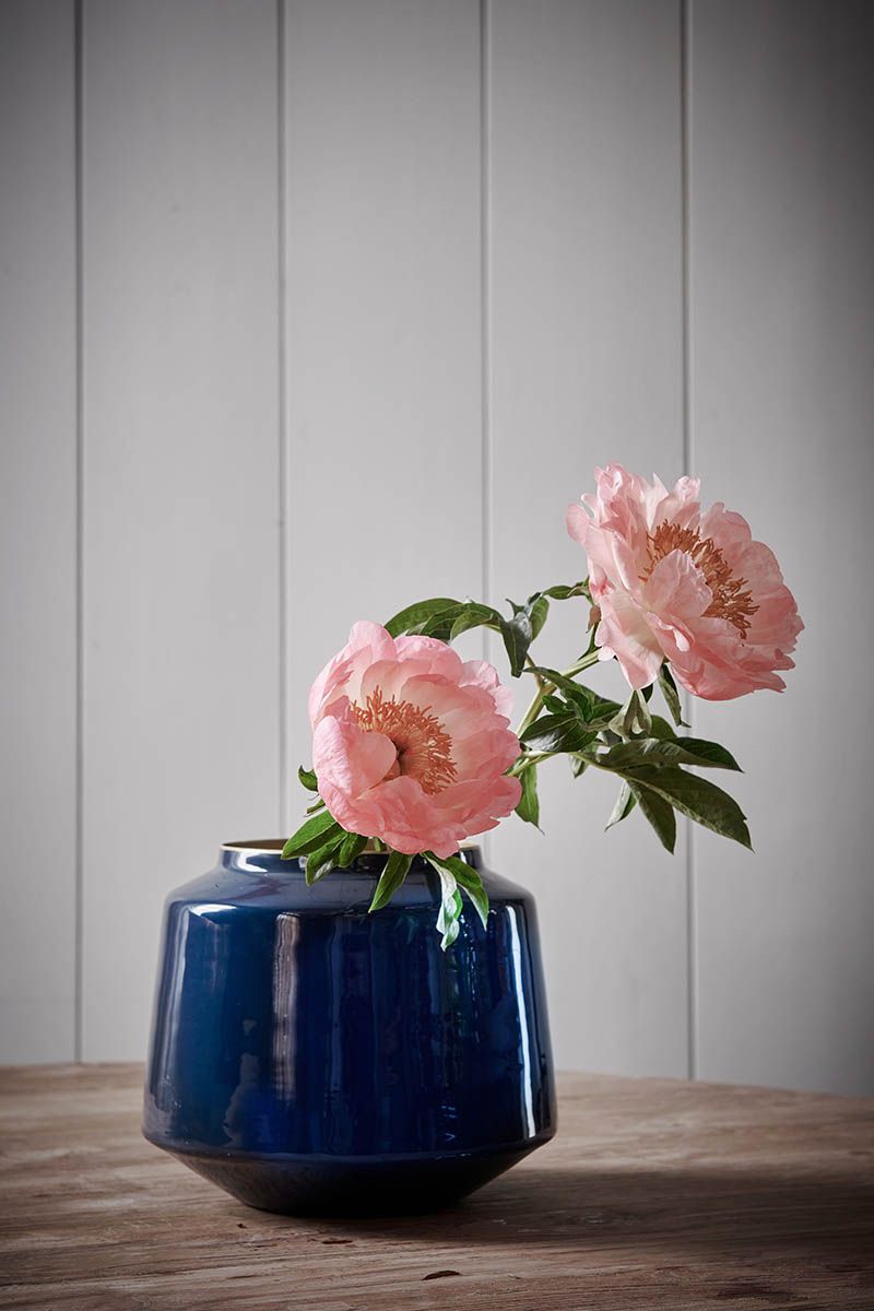 Metal Vase Blue 22 cm