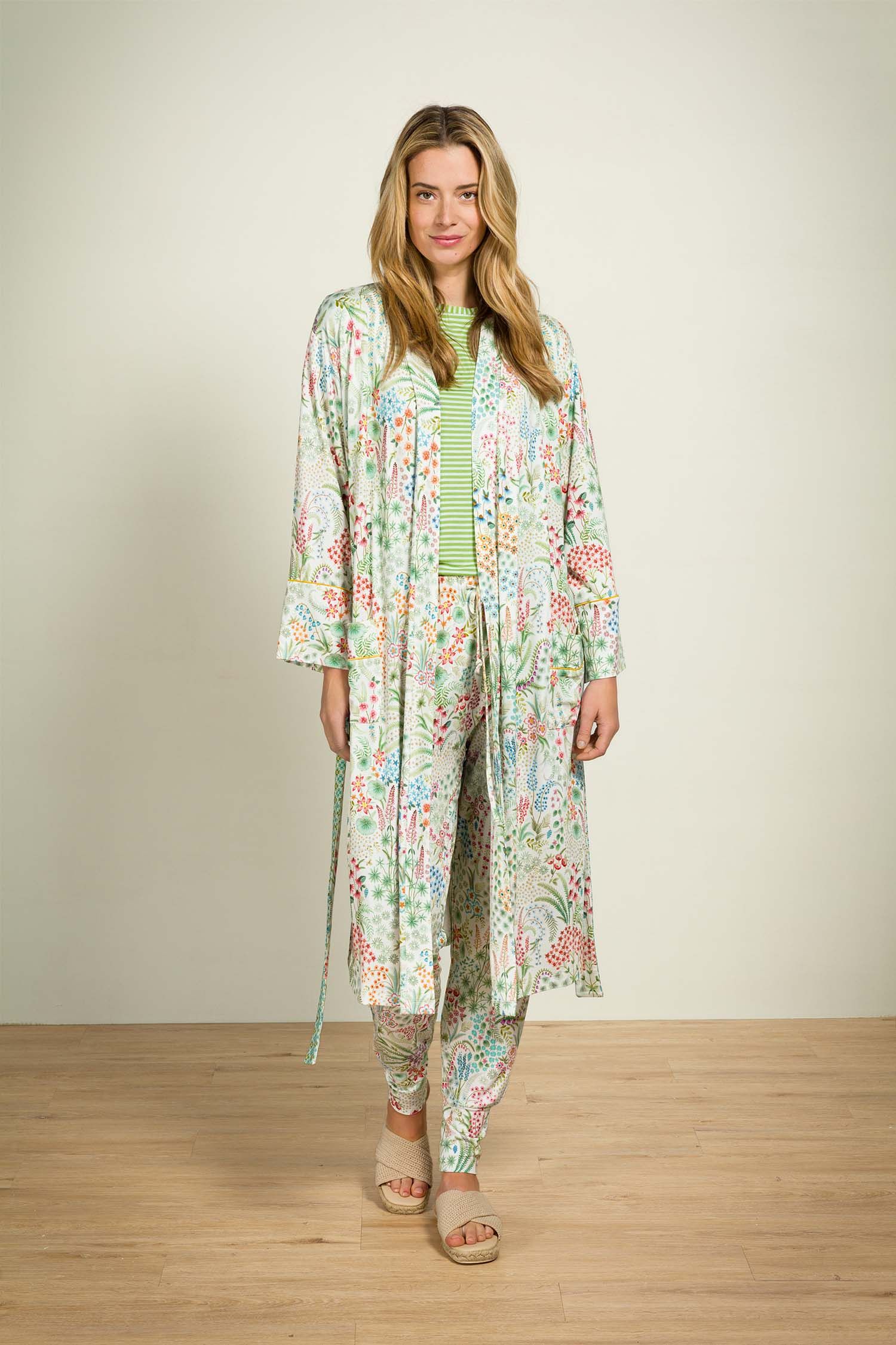 Naomi Kimono Querida White