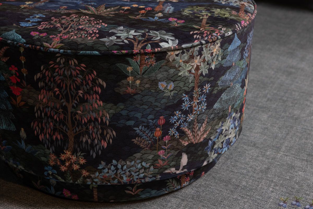 Hocker Large Pip Garden Dunkelblau
