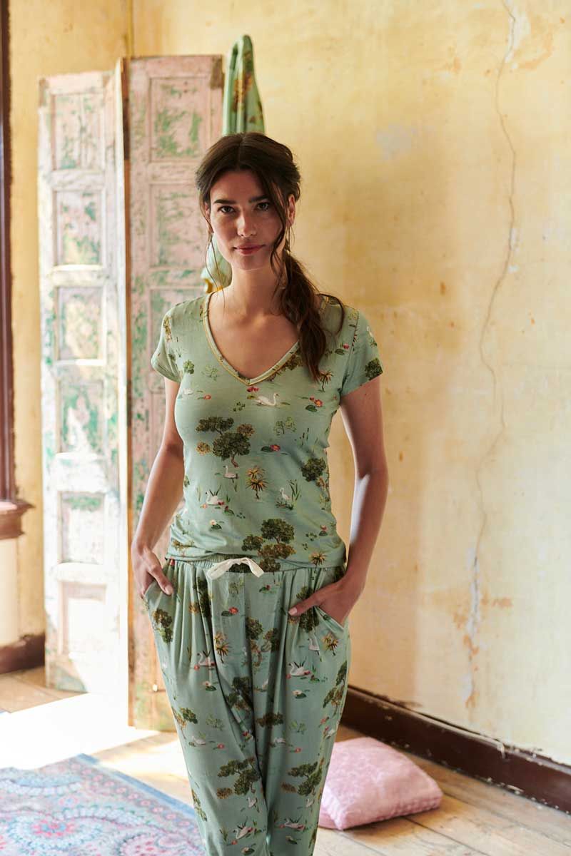 Short Sleeve Swan Lake Green