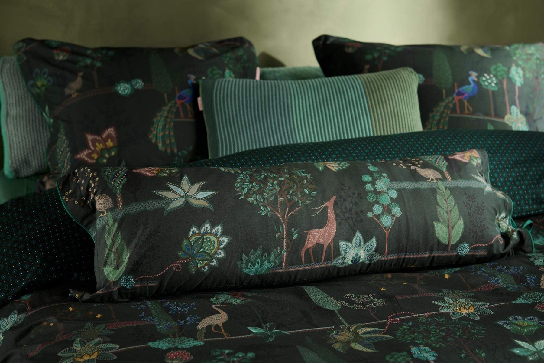 Cushion Rectangle Long Alberi Dark Green