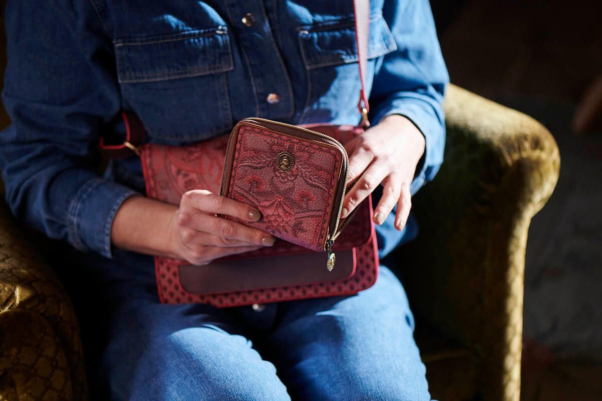 Wallet Square Kyoto Festival Dark Pink