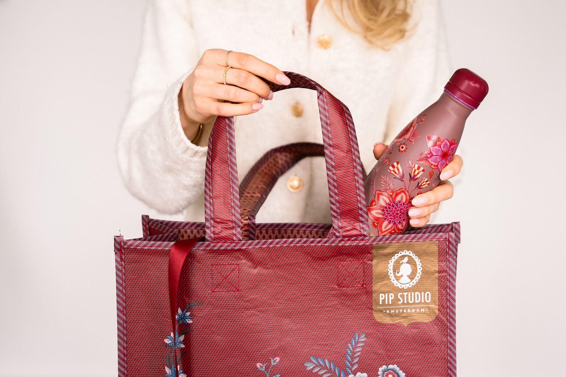 Coffret cadeau avec carte cadeau de 50 €