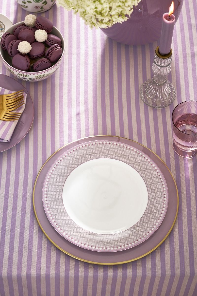 Lily & Lotus Dinner Plate Lilac 26.5cm