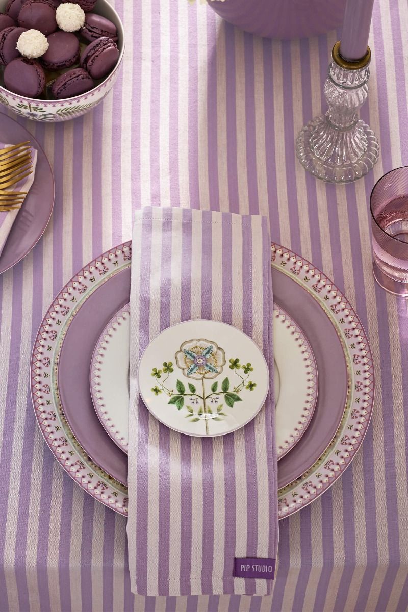 Lily & Lotus Petit Four Lilac 12cm