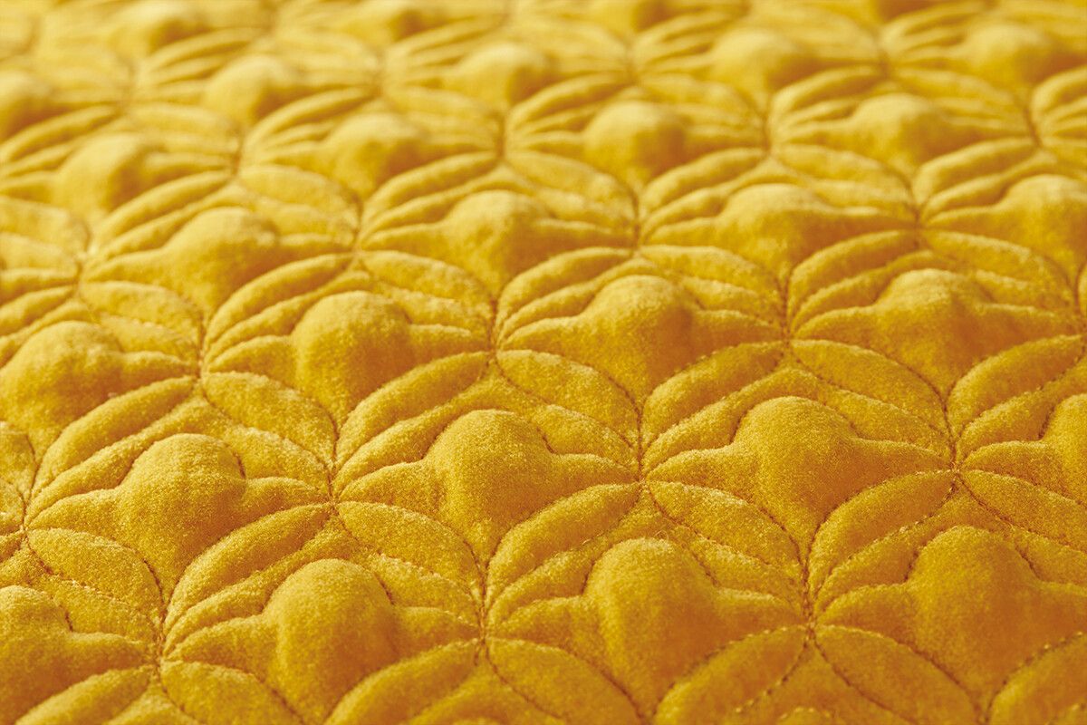 Cushion Velvet Quilty Dreams Yellow