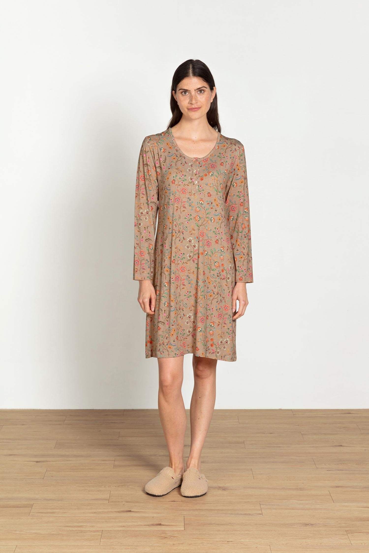Desiree Chemise de Nuit à Manches Longues Flora Bangalore Sable