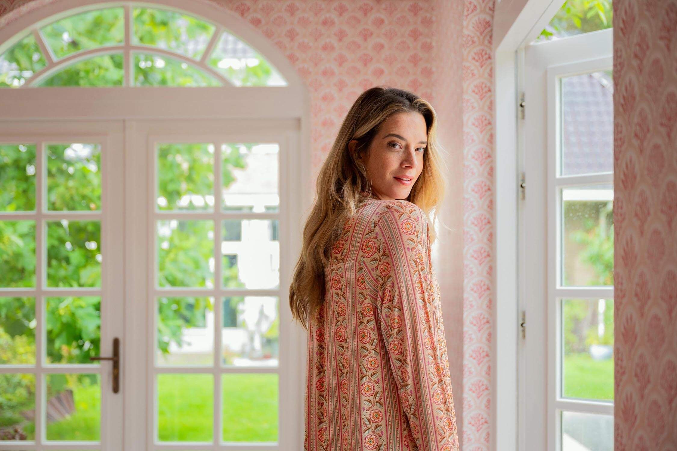 Faye Long Sleeve Top Rosa Rani Sand