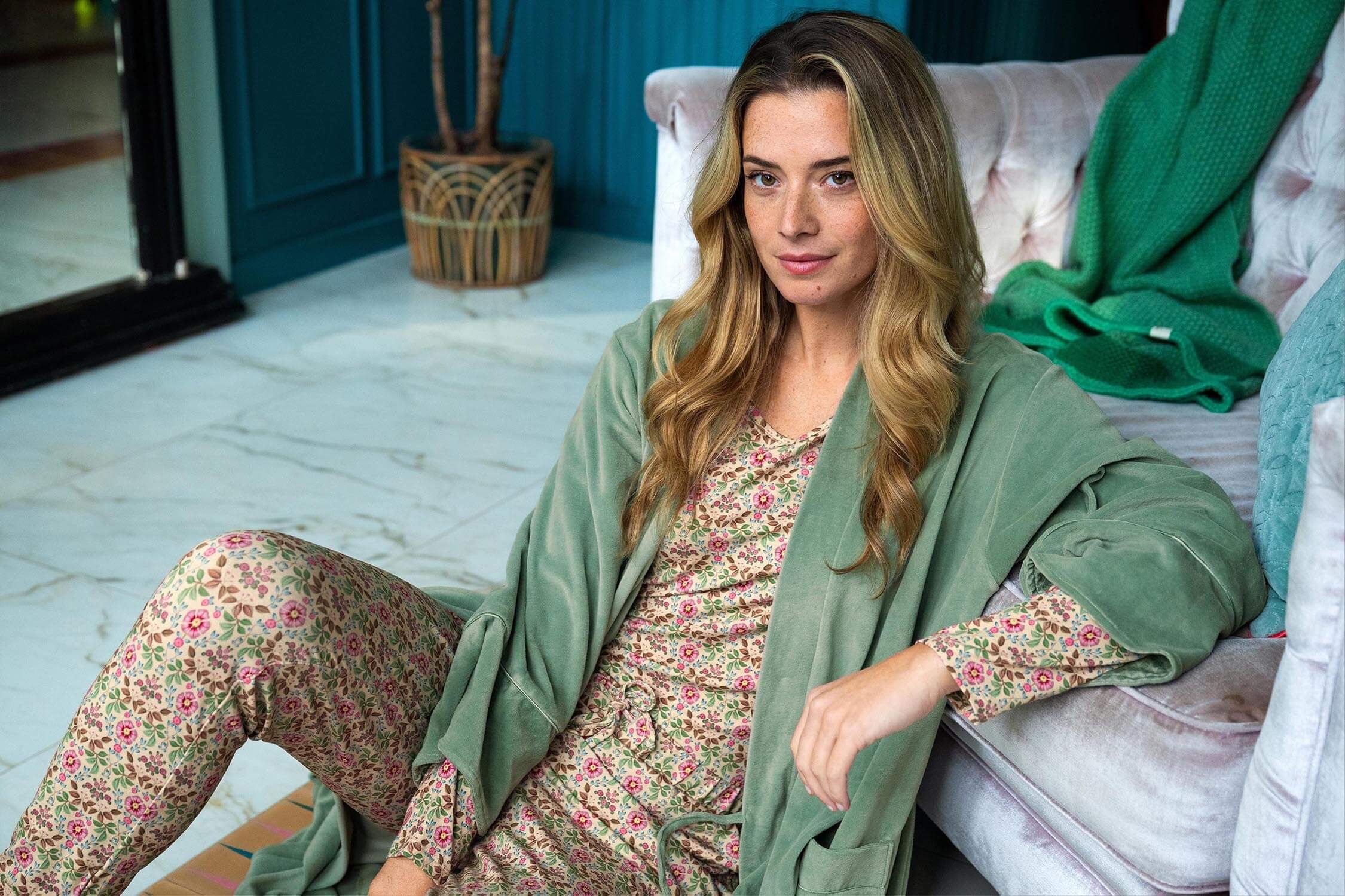 Naomi Kimono Velvet Groen