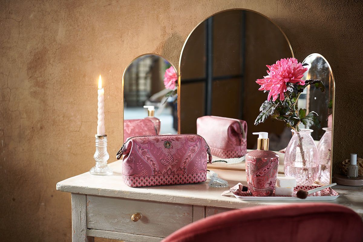 Cosmetic Purse Medium Kyoto Festival Dark Pink