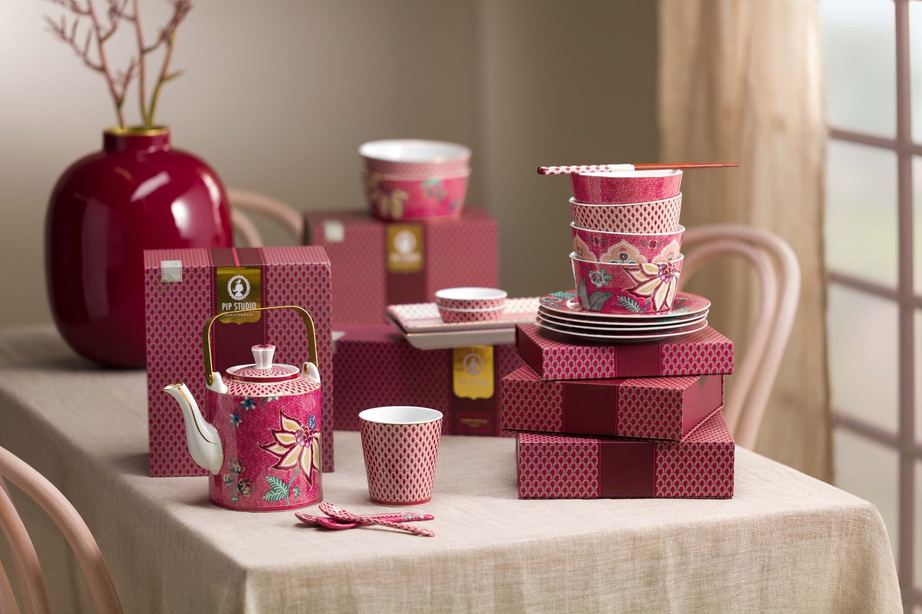 Oriental Flower Festival Set/4 Mugs Dark Pink