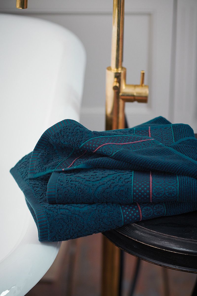 Large Bath Towel Soft Zellige Dark Blue 70x140 cm