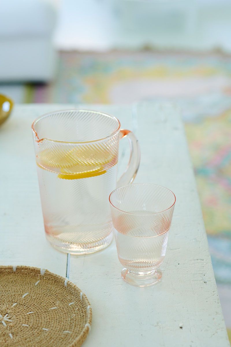 Pitcher Twisted Pink