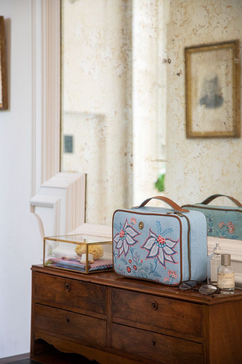 Beautycase Rechteckig Gross Flower Festival Hellblau
