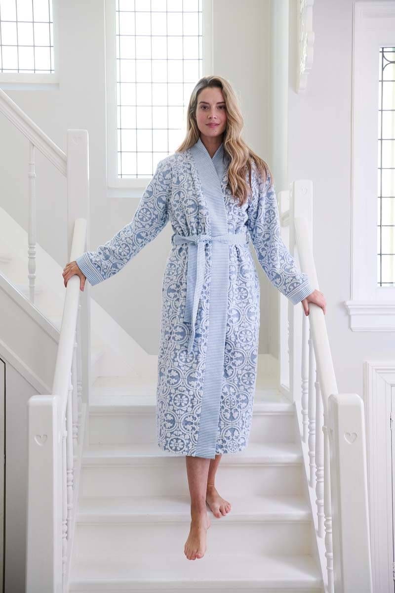 Bathrobe Tile de Pip Blue