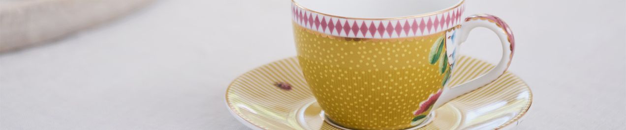 Coffee crockery
