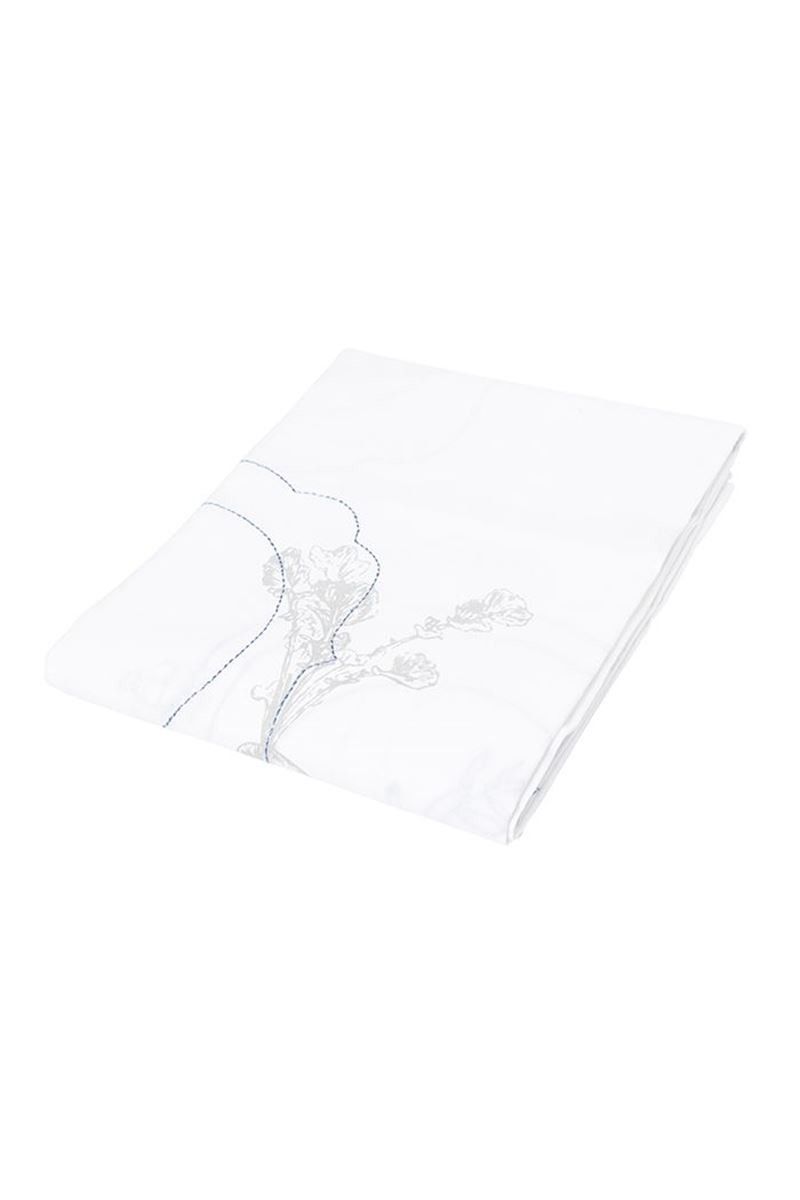 Royal table cloth white