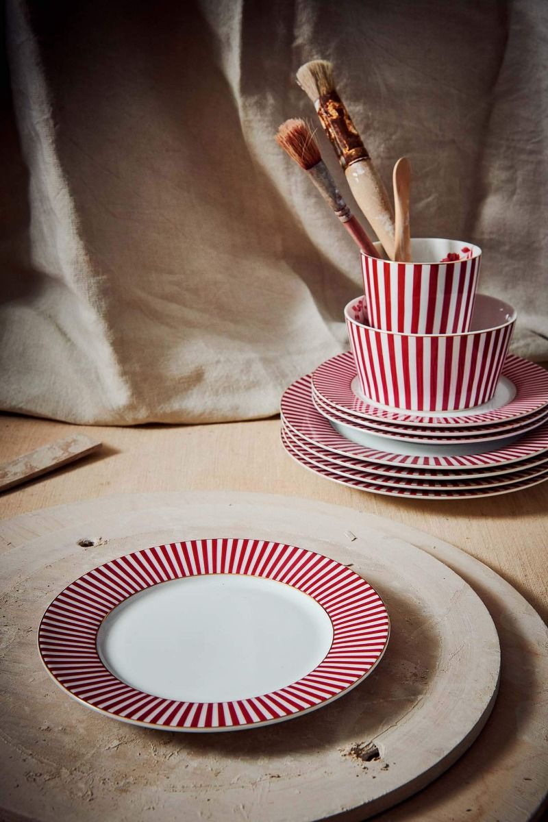 Royal Stripes Pastry Plate Dark Pink 17cm