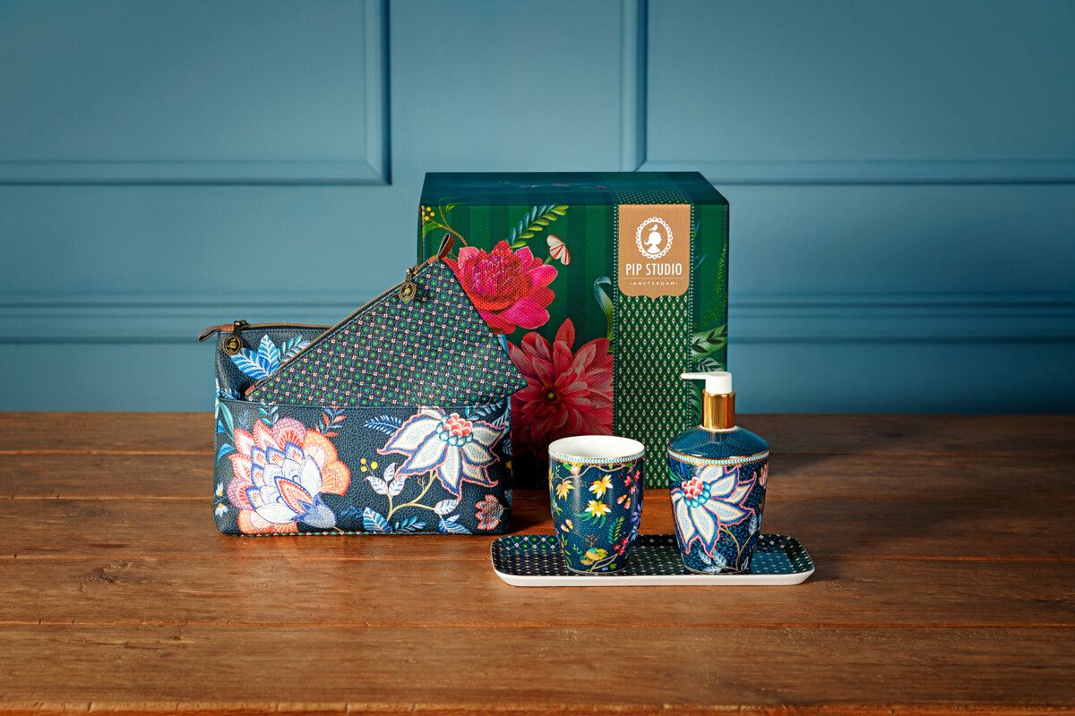 Geschenkset Für Ein Frisches Badezimmer