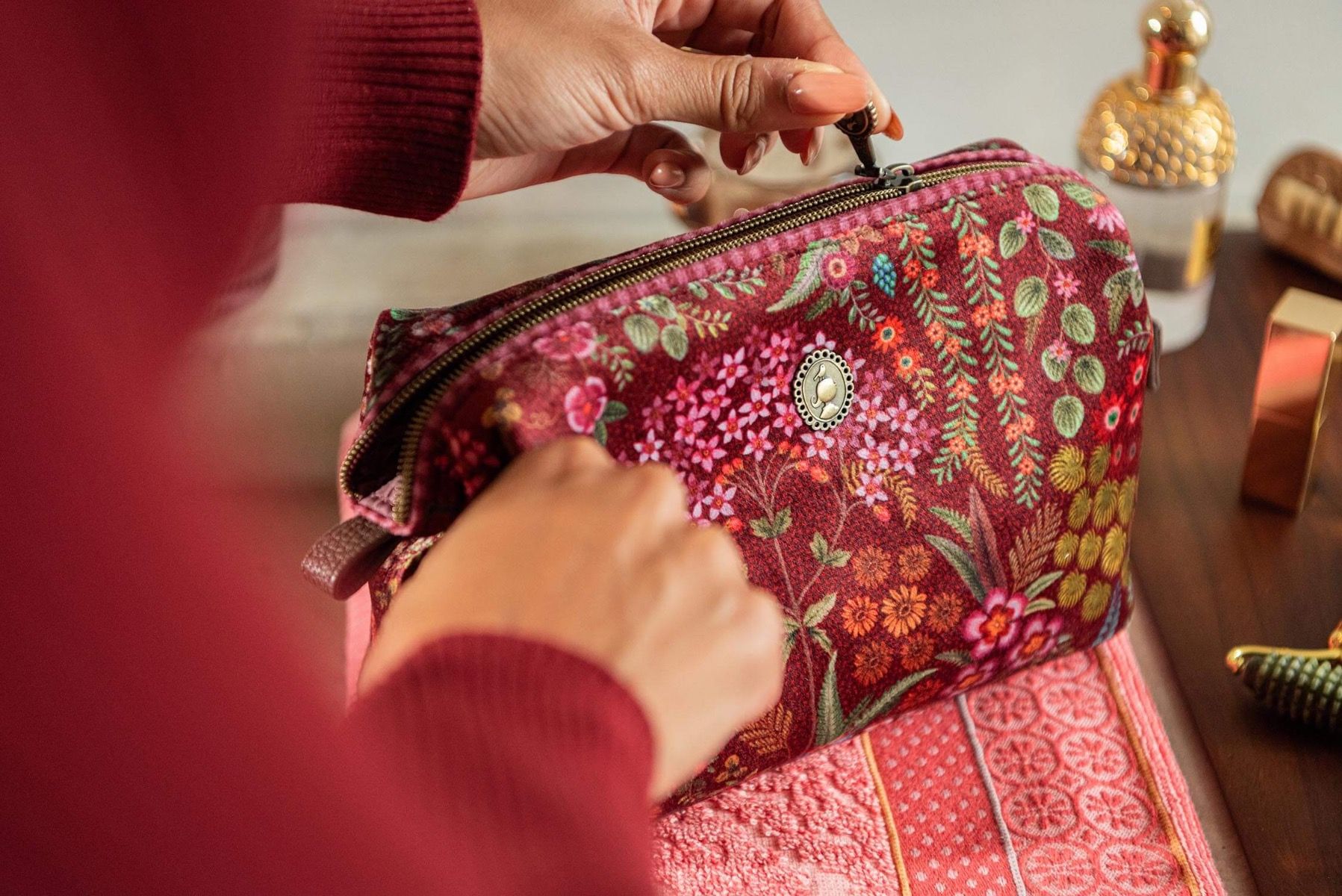 Cooper Pochette à Cosmétiques Moyenne Querida Rouge