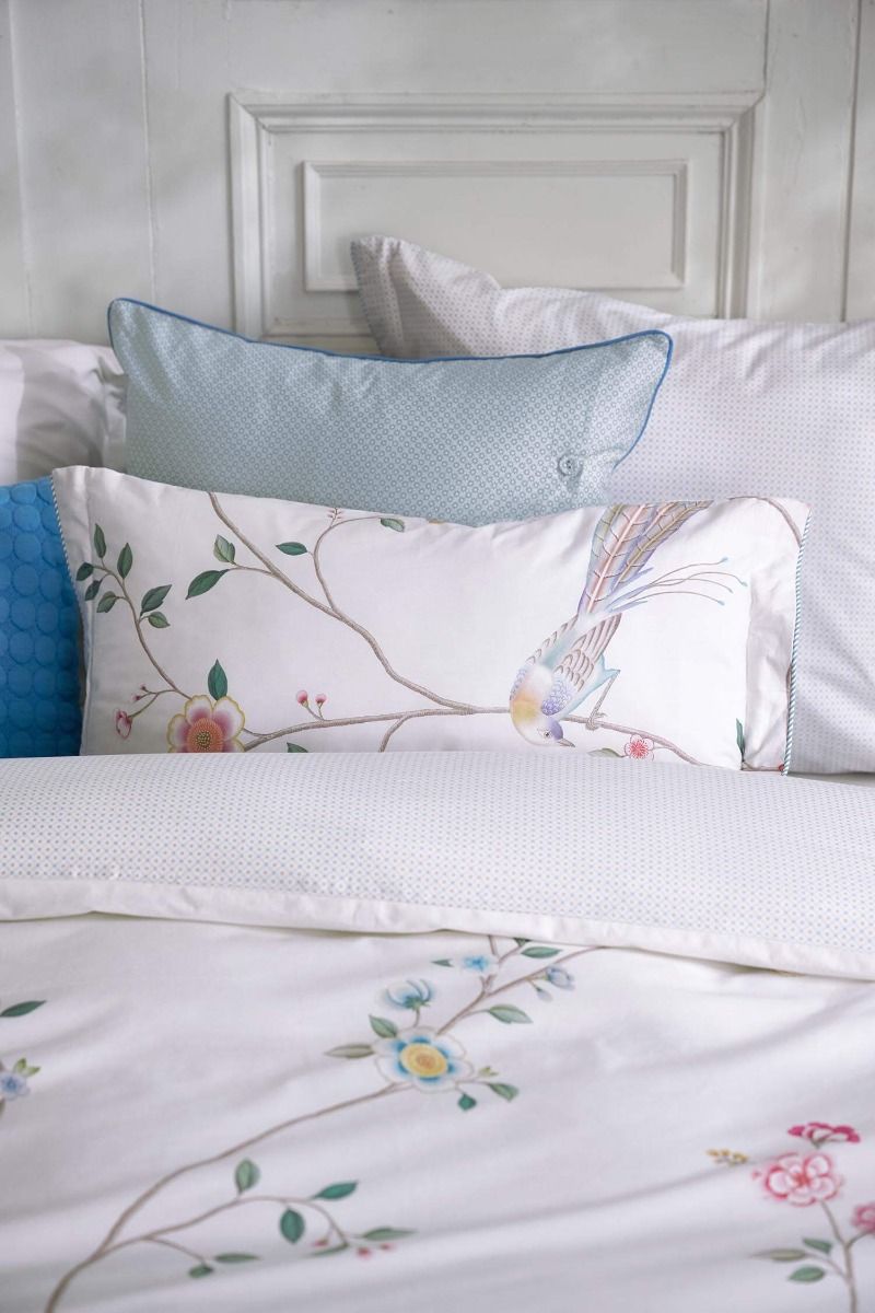 Cushion Bamboo Blossom White