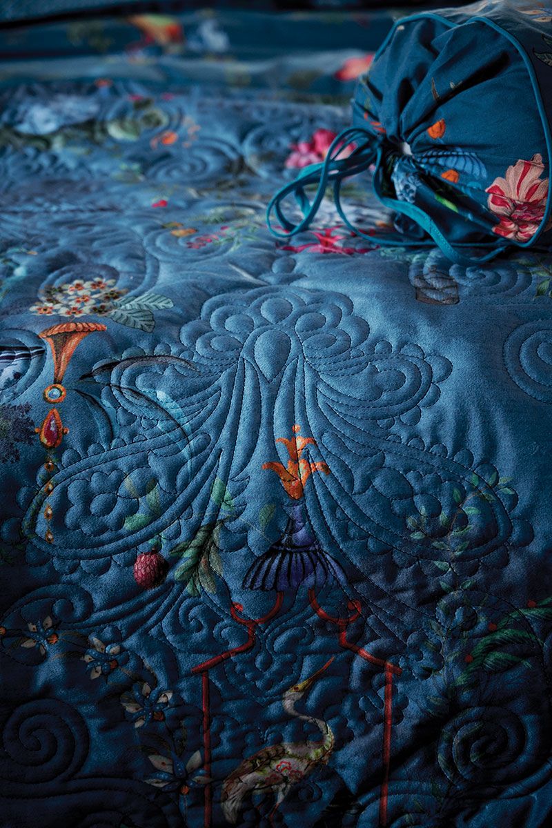 Neck Roll Chinese Porcelain Blue