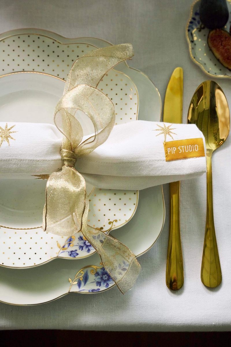 Set/2 Serviettes Broderie Étoiles Or