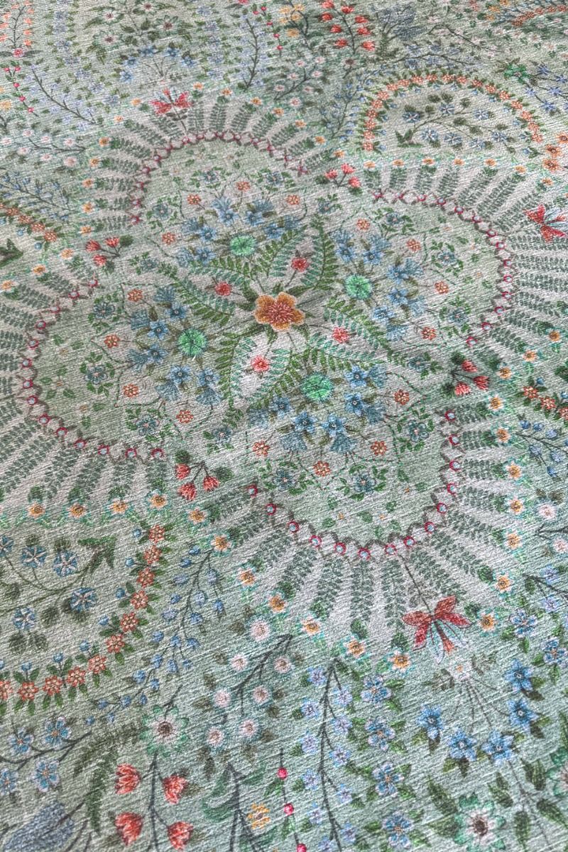 Round Carpet Alfombra by Pip Light Green