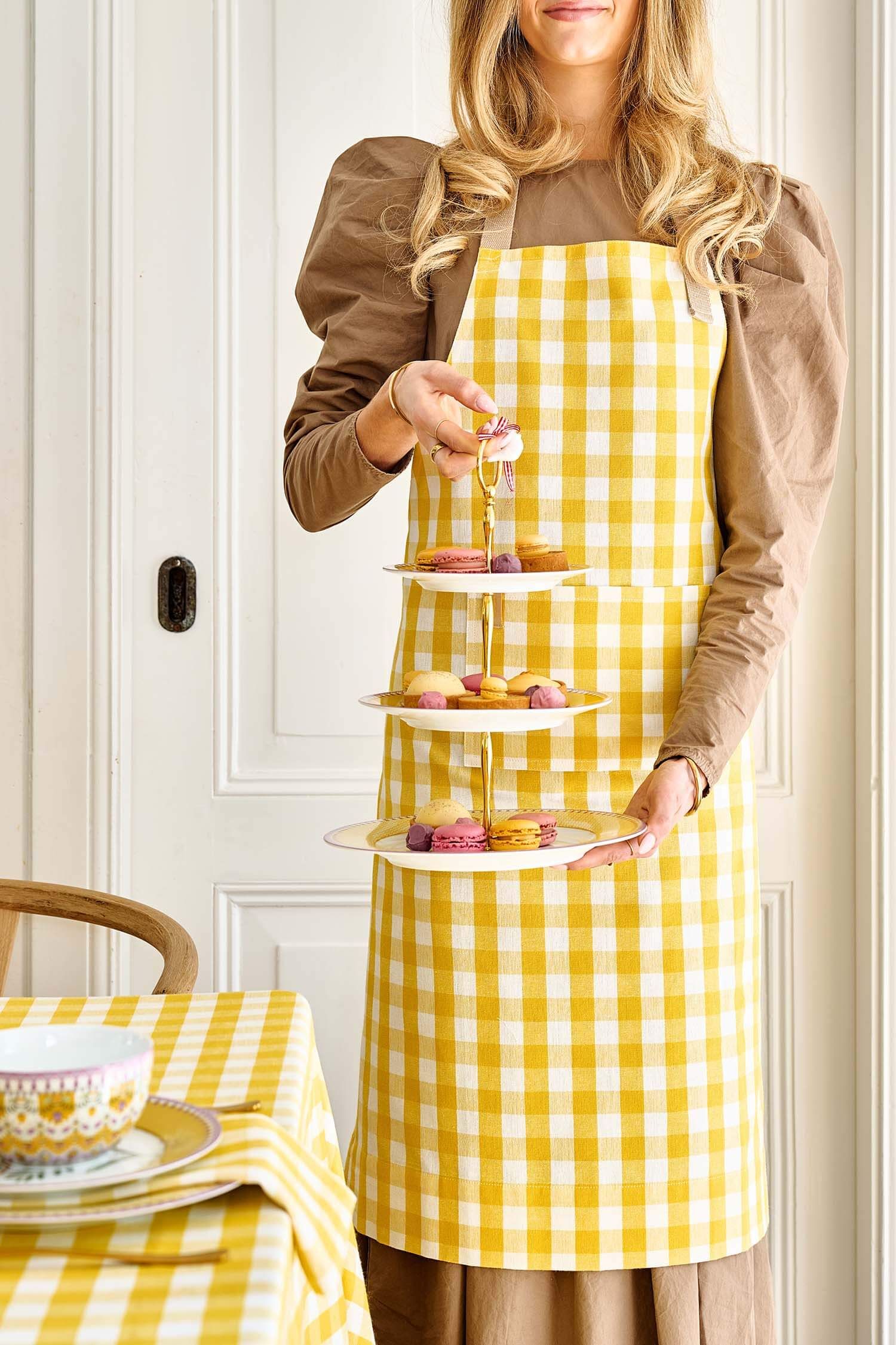 3/Layer Cake Stand Lily&Lotus Yellow