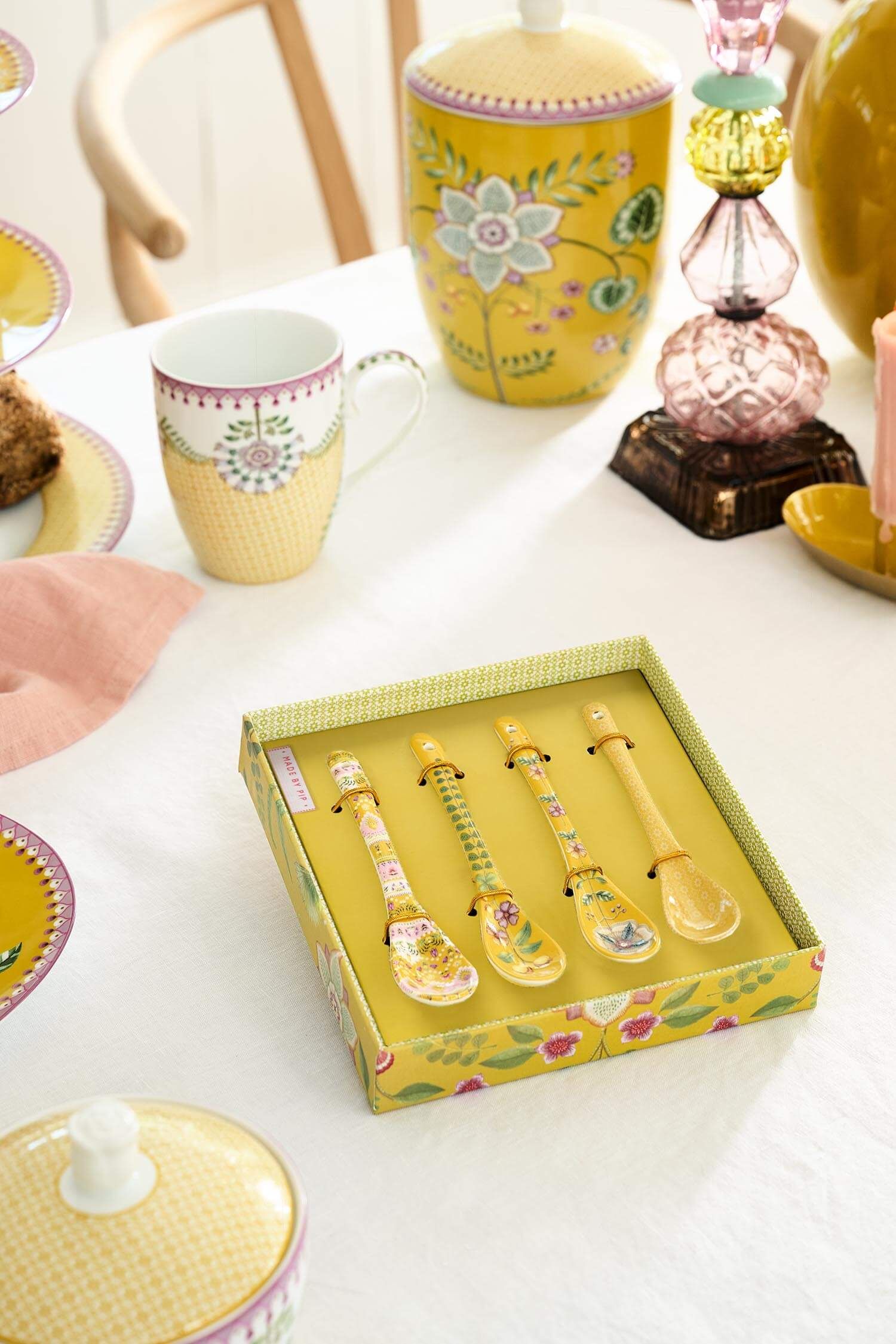 Set/4 Teaspoons Lily&Lotus Yellow