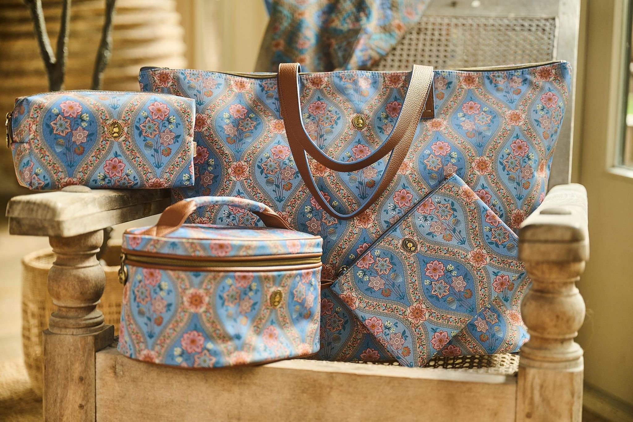 Toilettas Charly Medium Ornamento Blauw