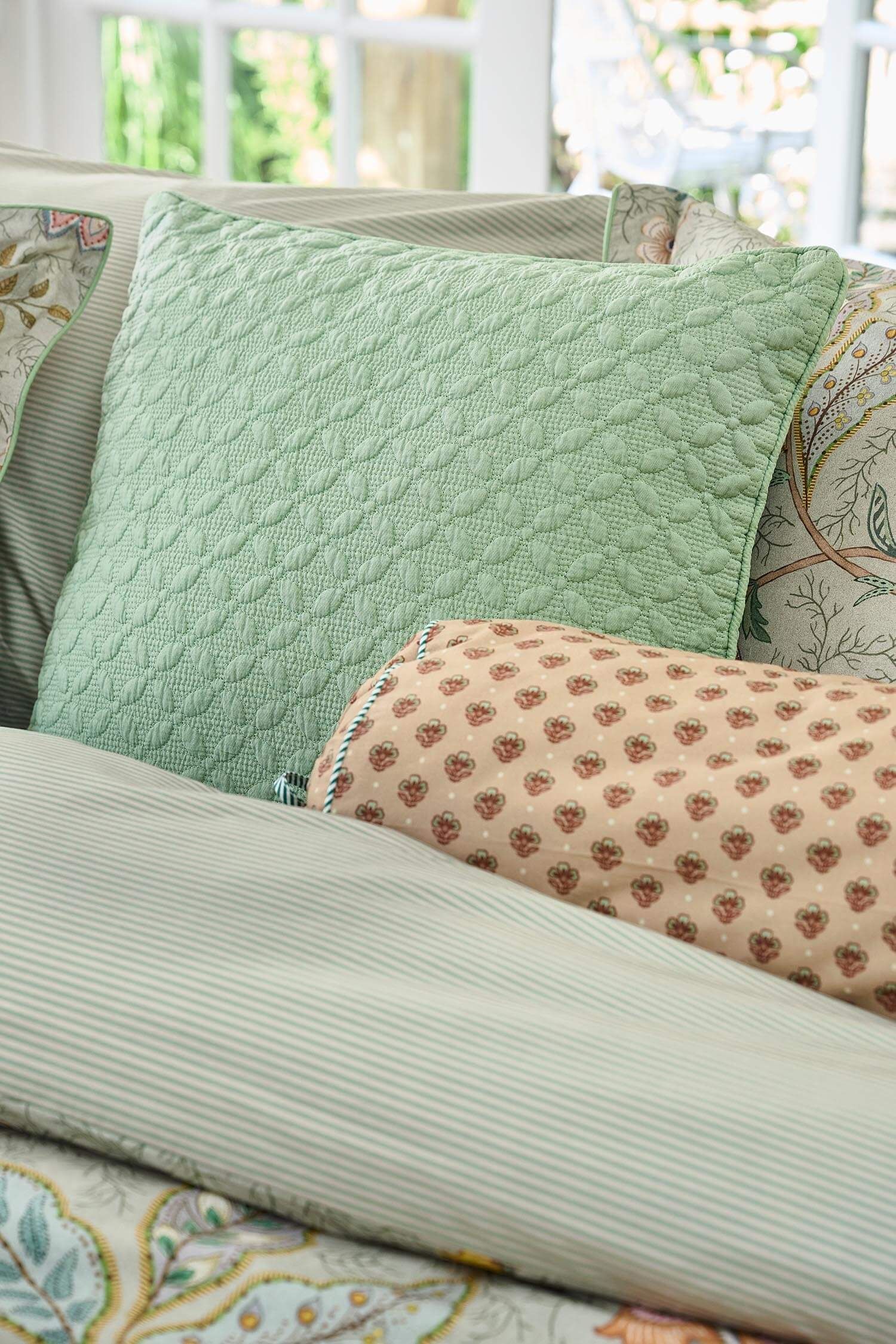 Sierkussen Yuna Groen