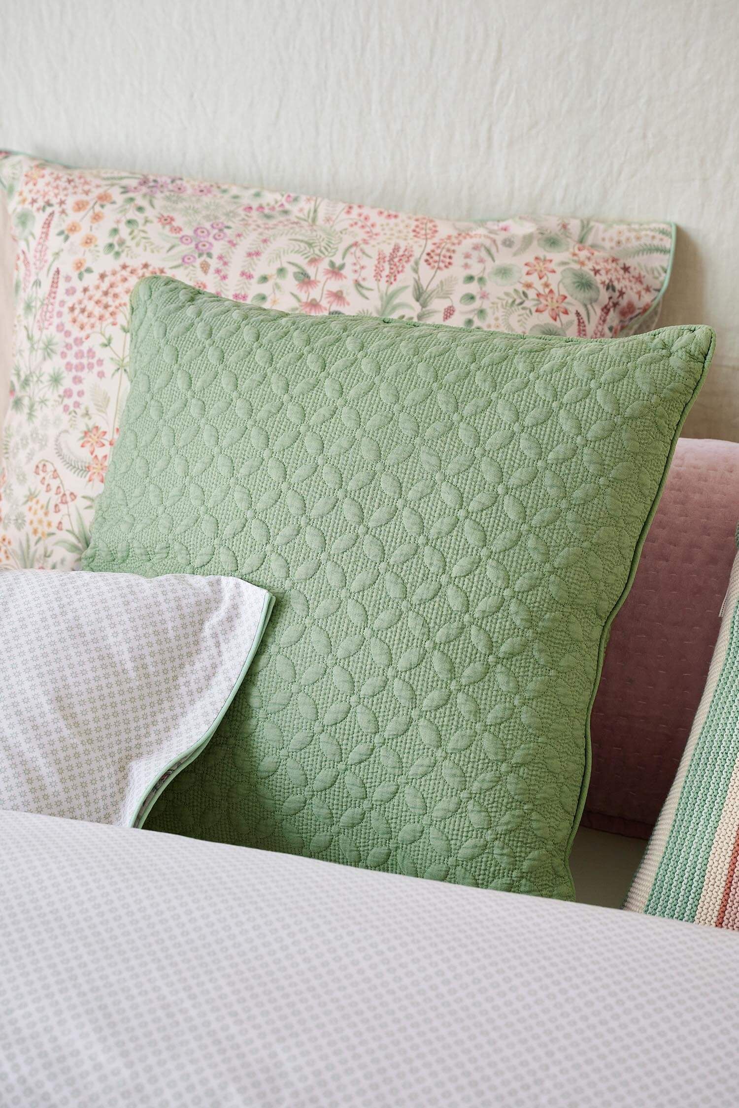 Sierkussen Yuna Groen