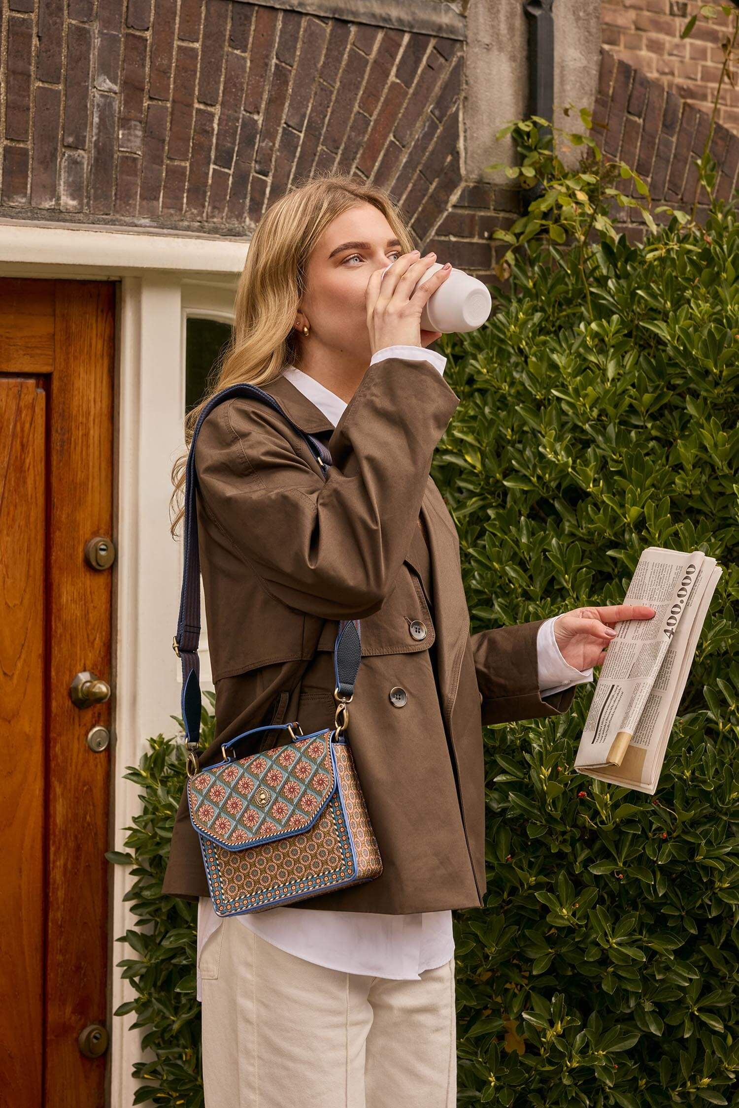 Schultertasche Frances Klein Imani Blau