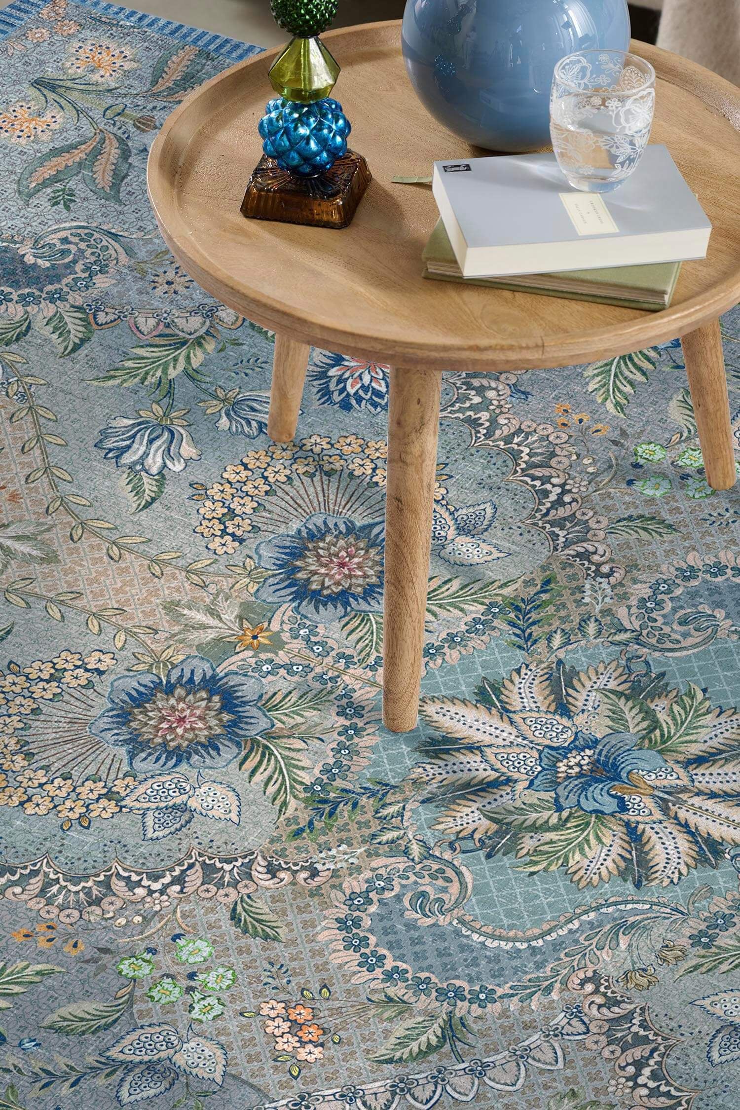 Carpet Saluti Grandi by Pip Blue