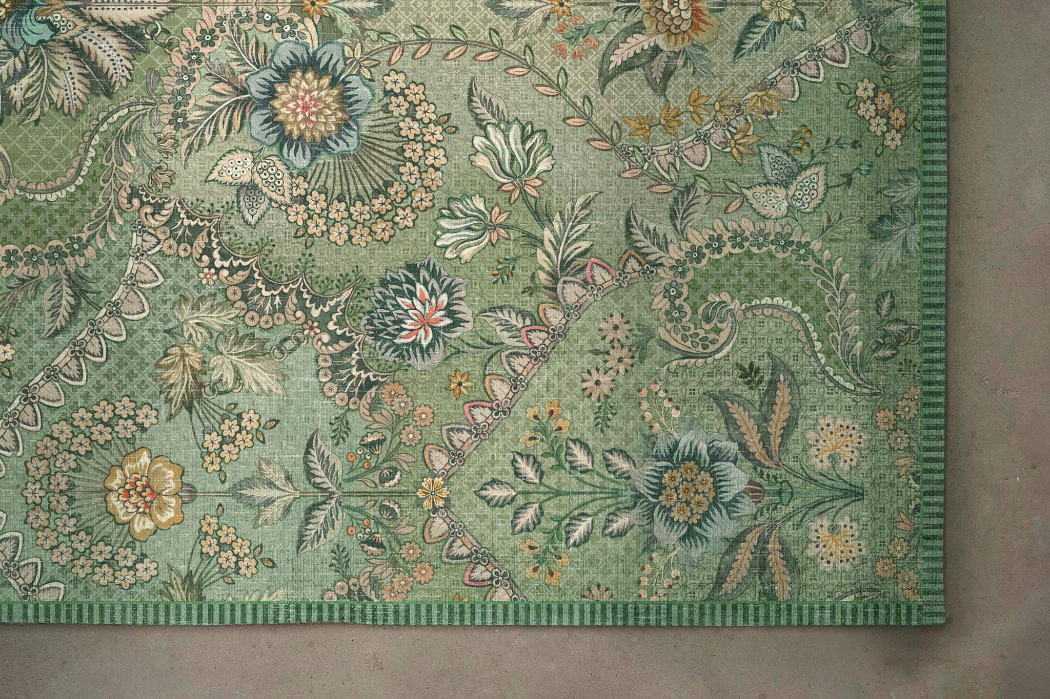 Carpet Saluti Grandi by Pip Green