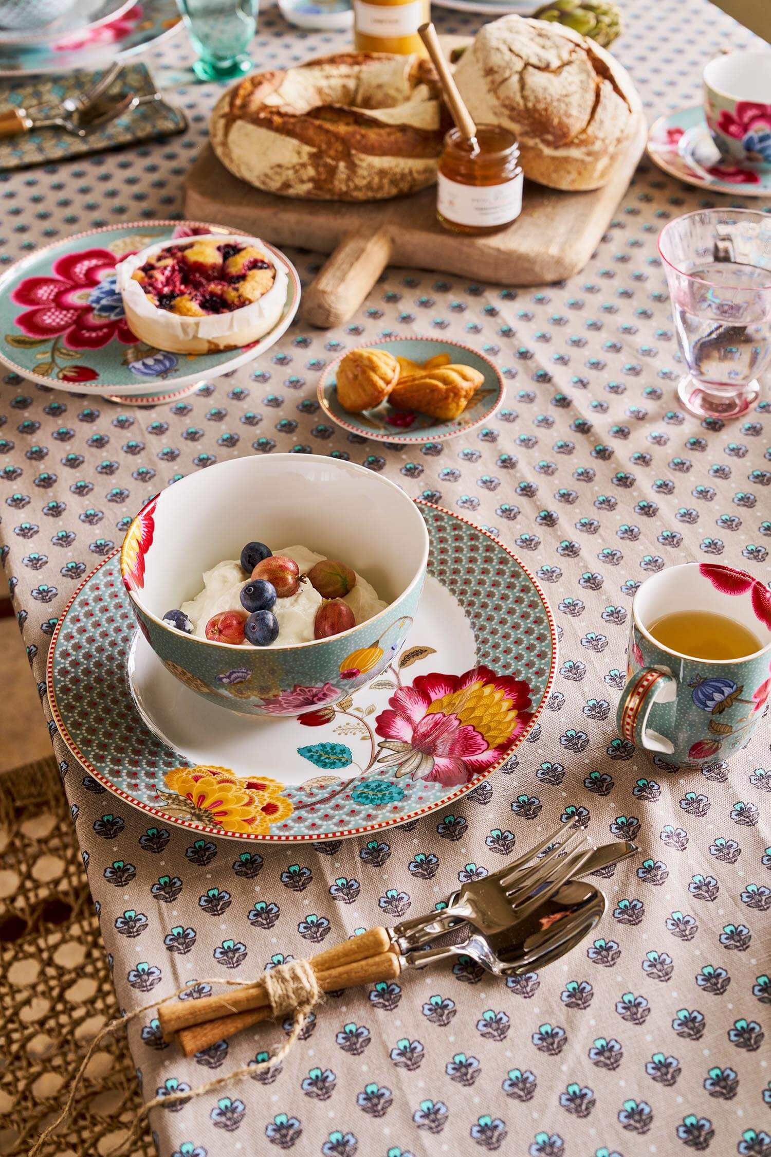 Table Cloth Blooming Tales Khaki-Blue