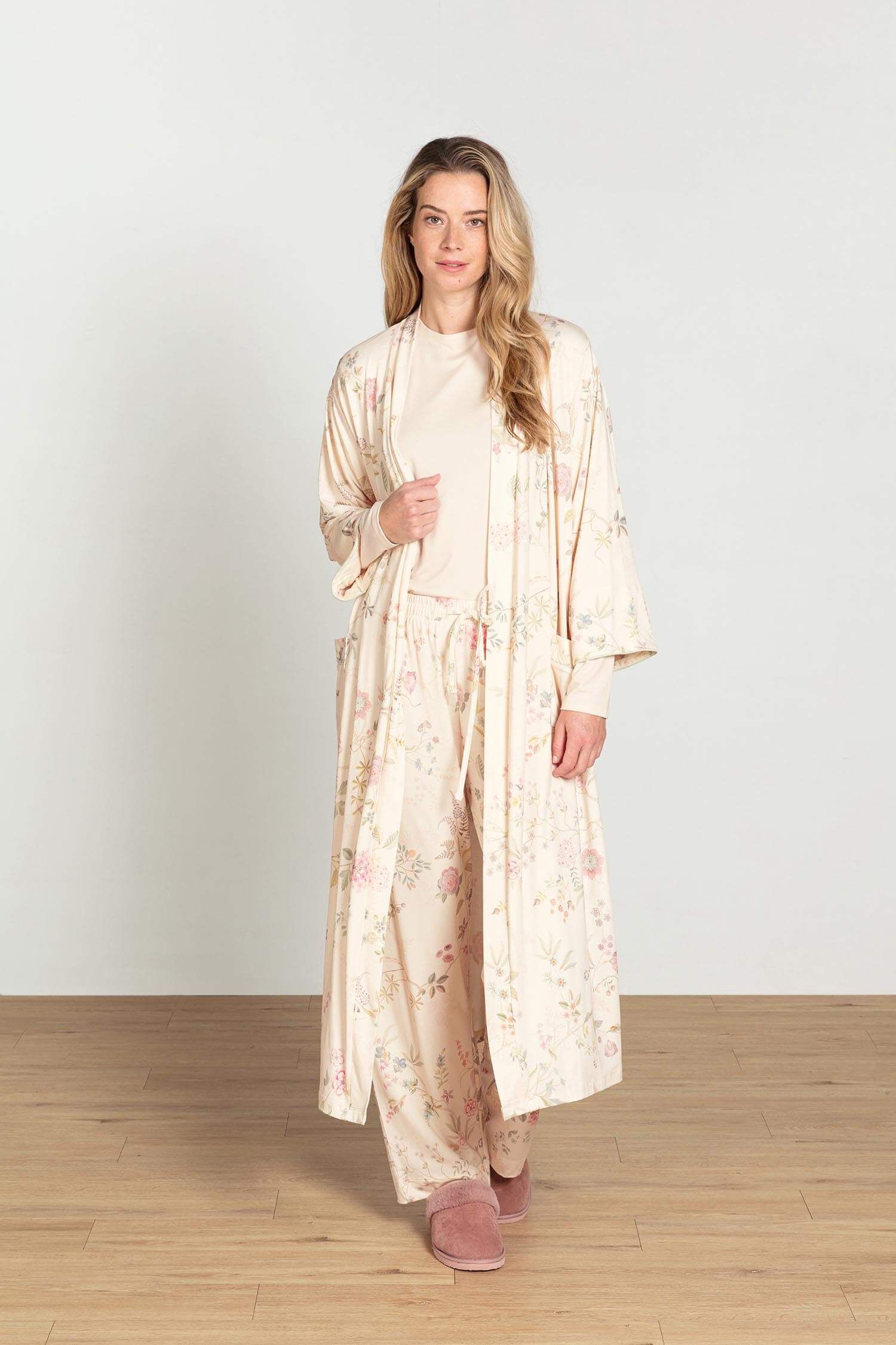 Noa Kimono Bodhi Flower Off White