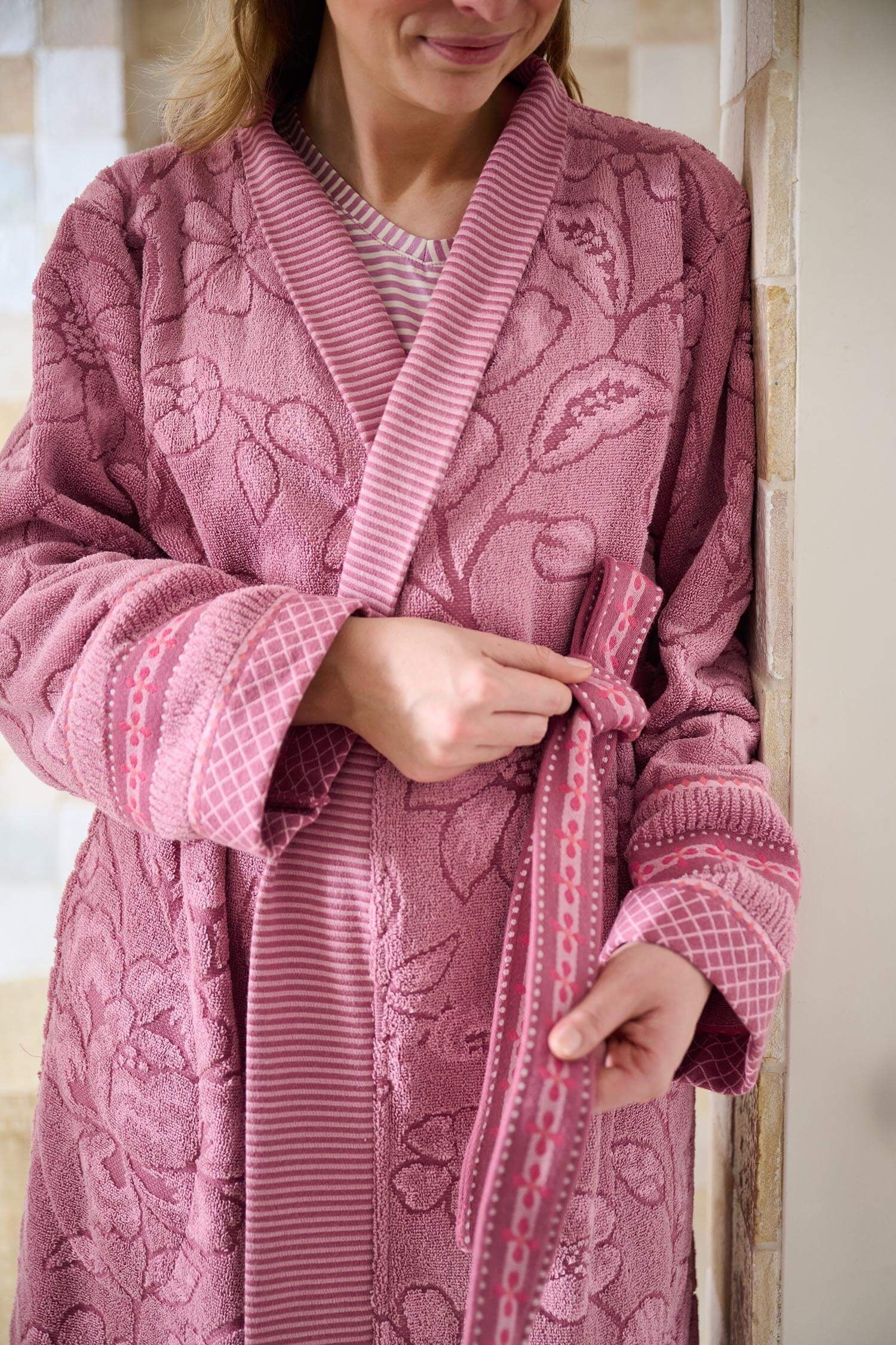 Bademantel Jasmin Jacquard Hellrosa