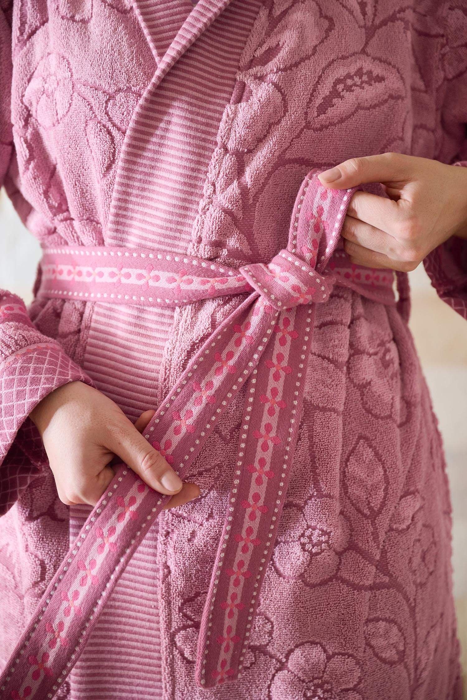Bademantel Jasmin Jacquard Hellrosa