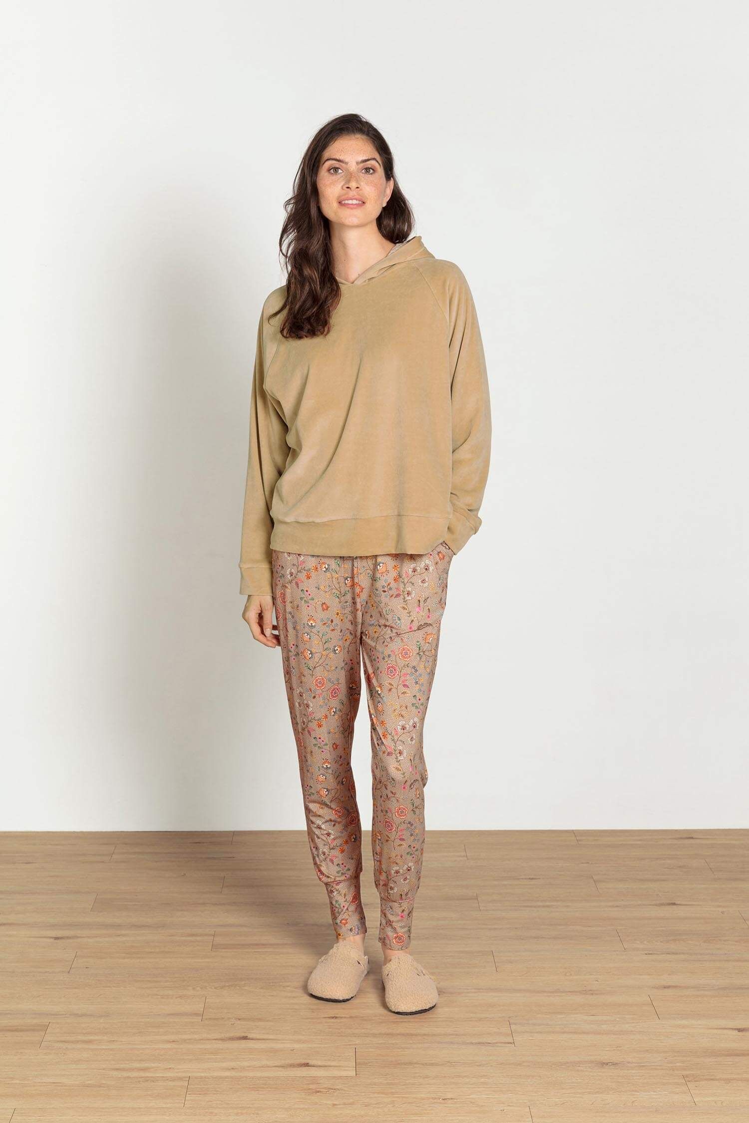 Tamari Sweater Velvet Zand