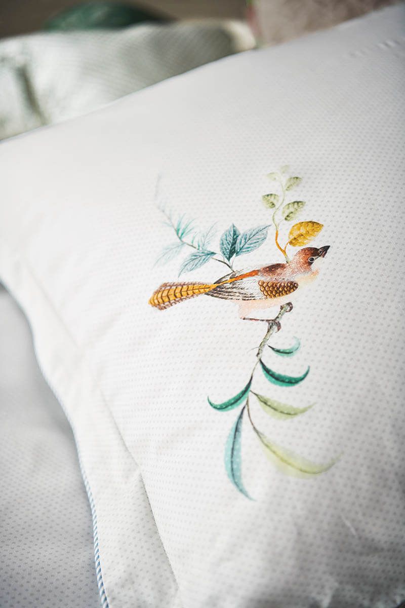 Quadratisches Zierkissen Little Birds Weiss