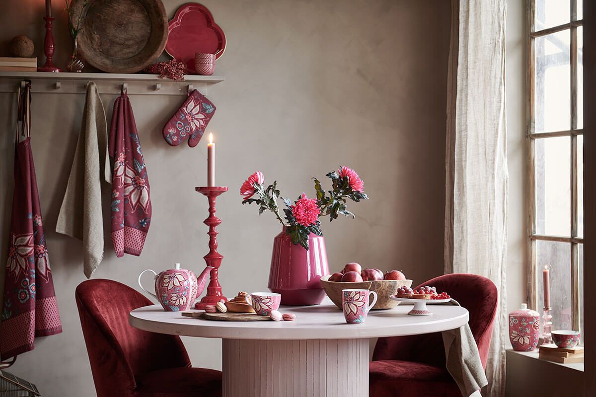 Flower Festival Set/2 Cappuccino Cup & Saucer Dark Pink