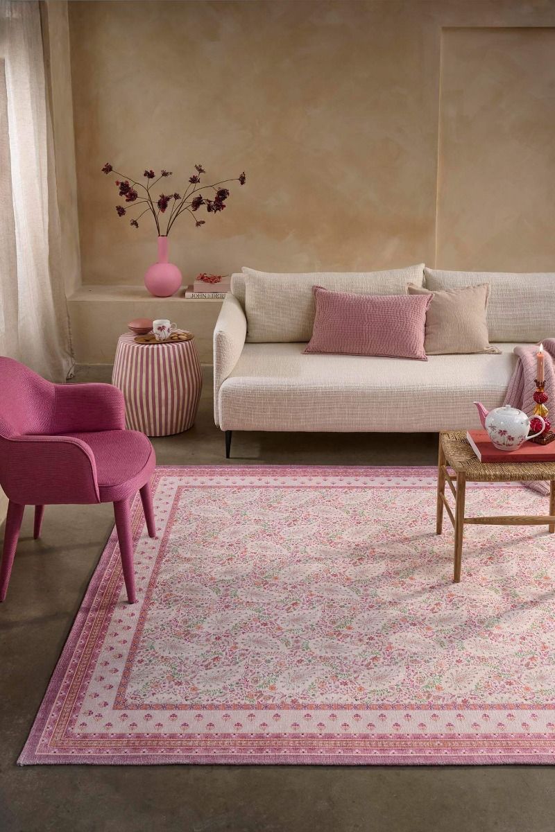 Tapis Kairi Bloom by Pip Pastel Rose