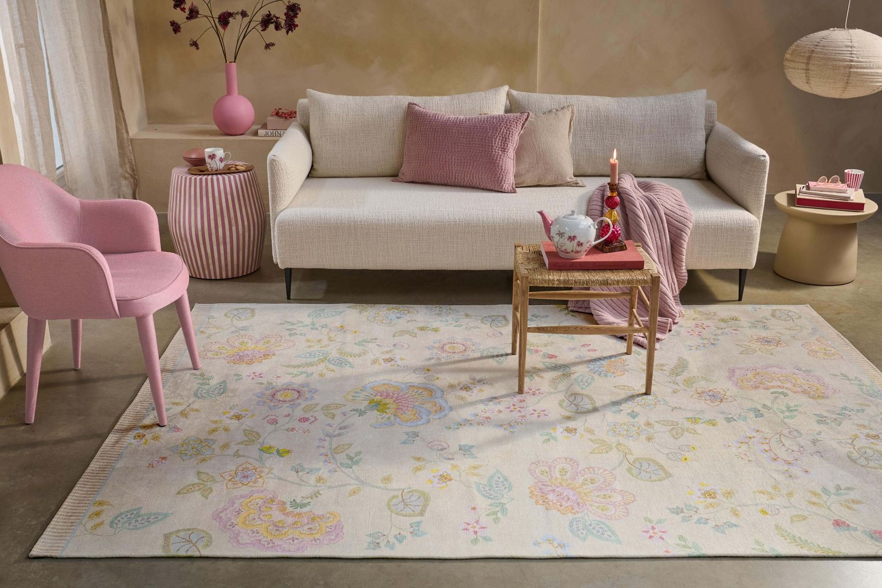 Tapis Buenas Tardes by Pip Blanc Cassé