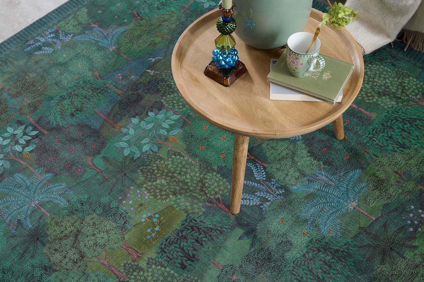 Tapis Jardin de Noche by Pip Vert Foncé